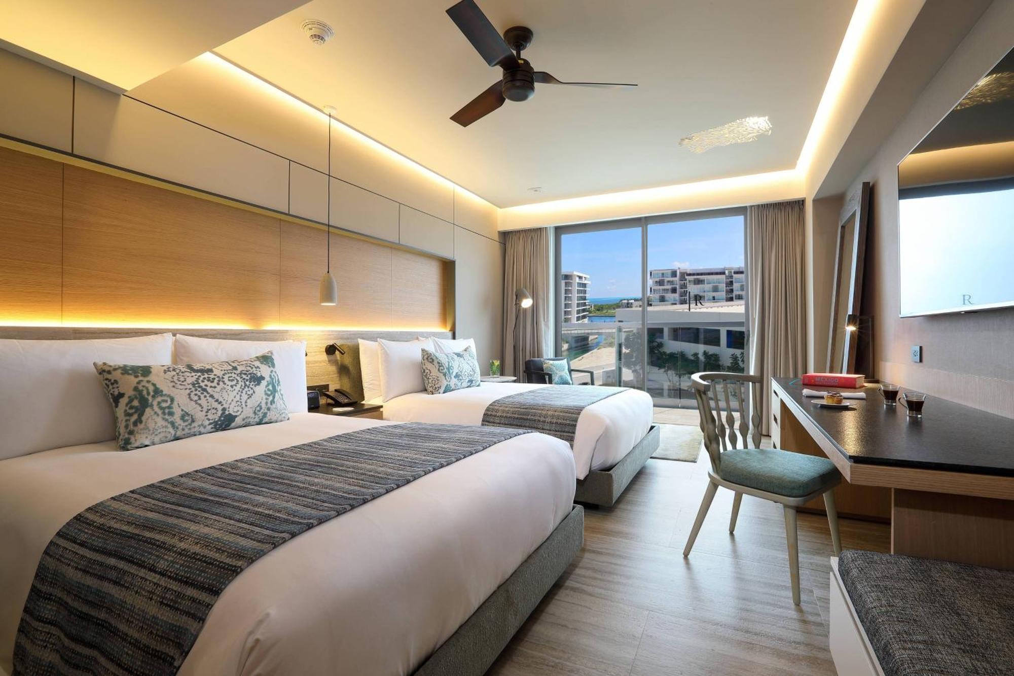 Renaissance Cancun Resort & Marina Екстериор снимка
