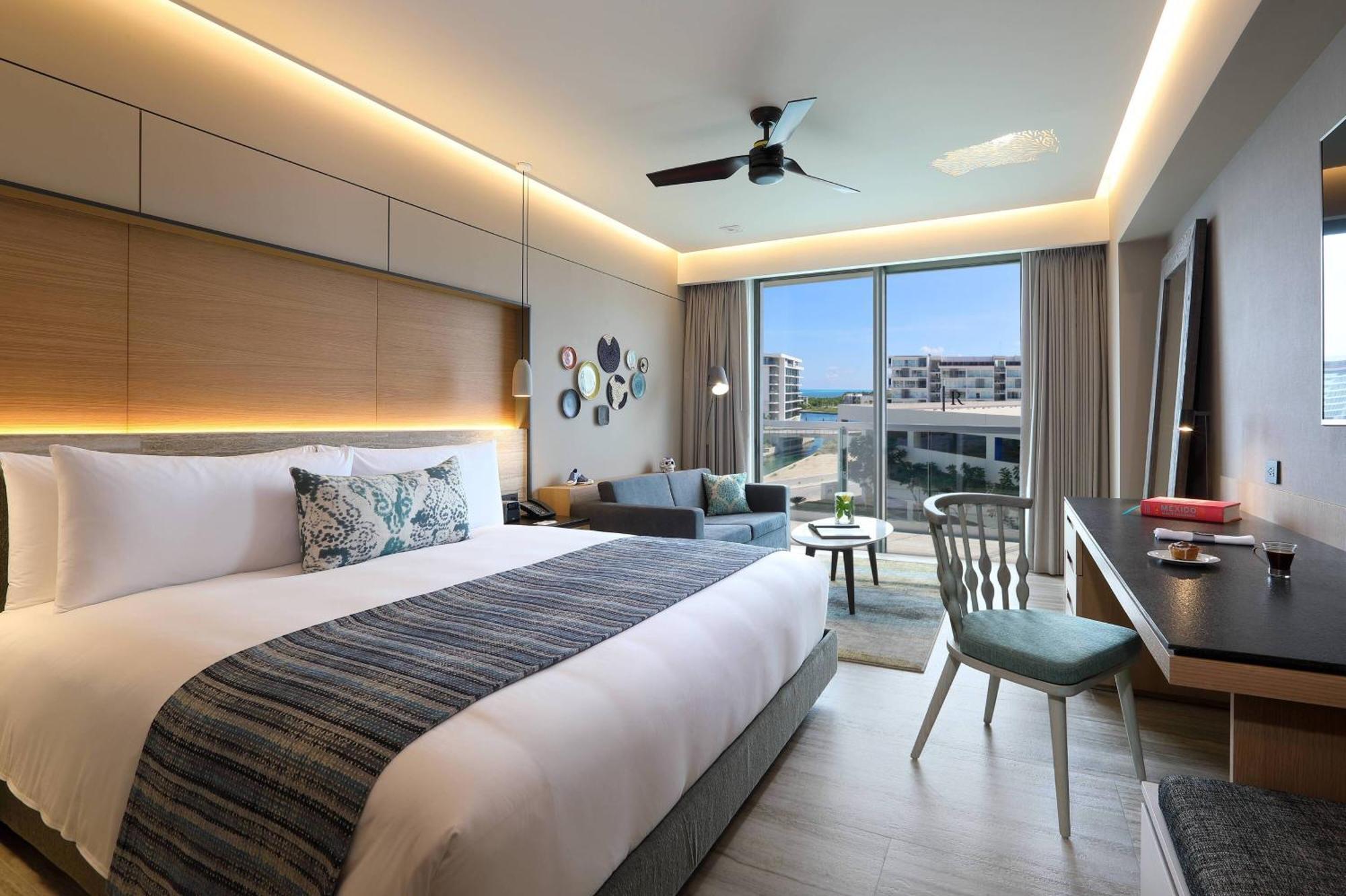 Renaissance Cancun Resort & Marina Екстериор снимка